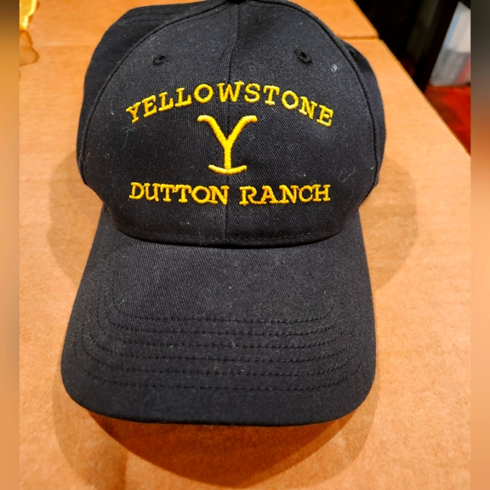 Yellowstone Dutton Ranch Logo Men's Adjustable Hat - NWOT